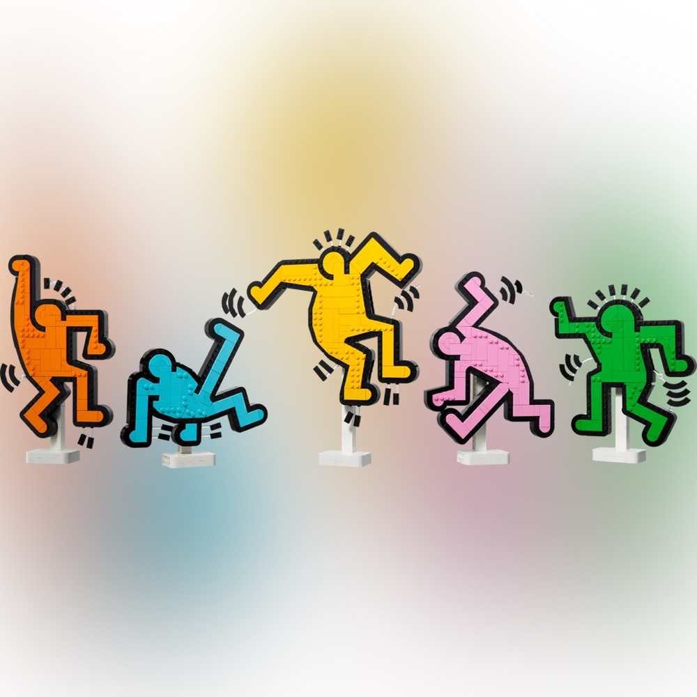 LEGO Keith Haring Dancing Figures Set - Picture 3 of 3